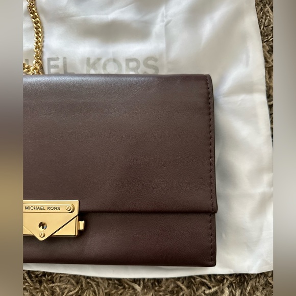 Michael Kors Large Crossbody Clutch - Picture 2 of 13
